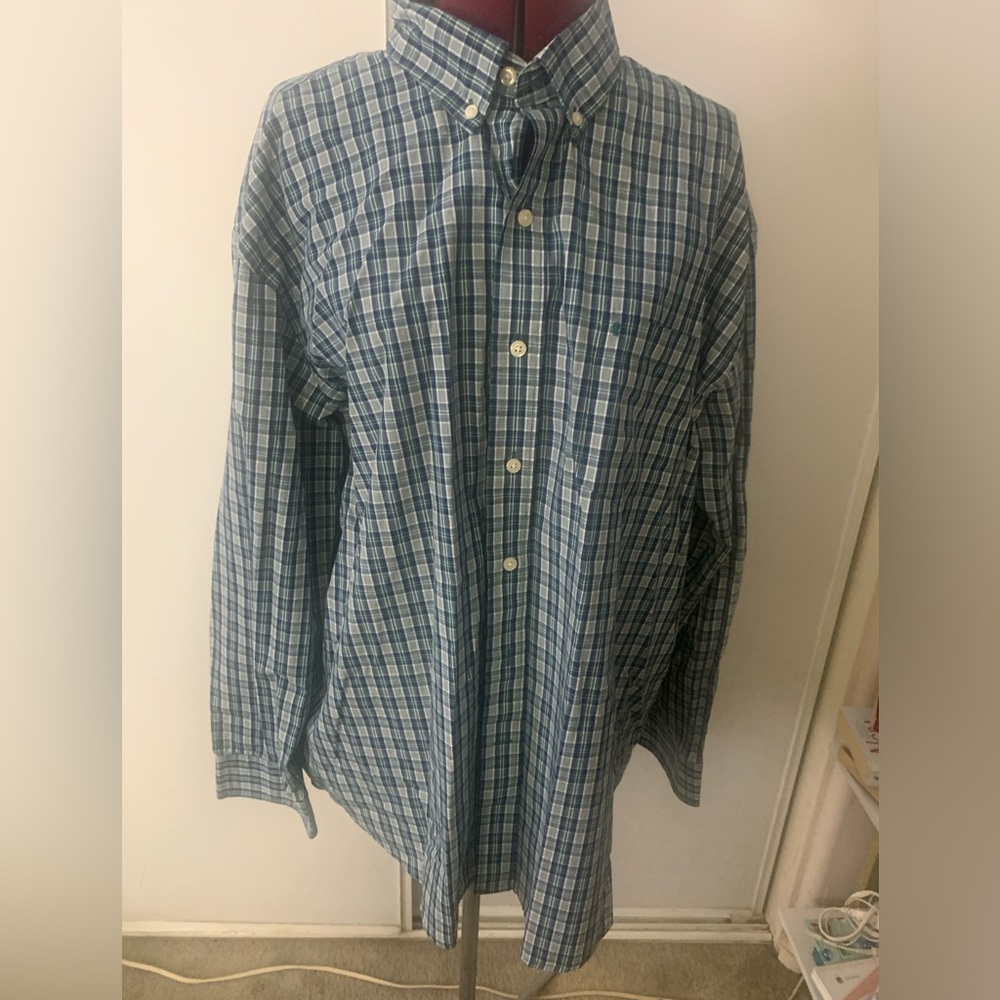 EUC IZOD blue plaid button long sleeve down shirt. Size XXL